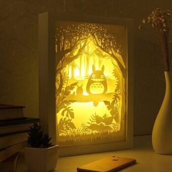 Intra απο ξύλο plywood 3mm-4mm πάχος - Λάμπα My Neighbor Totoro 3D Lightbox Δίασταση 30x30 cm Intraeaxys-eoxldrxo - Image 1