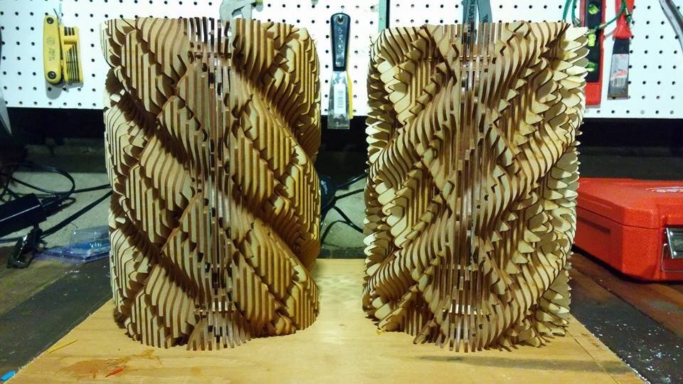 Intra απο ξύλο plywood 3mm-4mm πάχος - Αποχρώσεις φωτιστικών Δίασταση 30x30 cm Intraeaxys-eo4q8w97