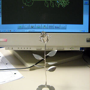 Intra απο ξύλο plywood 3mm-4mm πάχος - Τριαντάφυλλο Δίασταση 30x30 cm Intraeaxys-075rpm1z