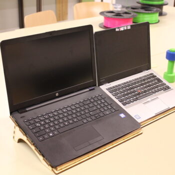 Intra απο ξύλο plywood 3mm-4mm πάχος - Ανοίξτε τη βάση φορητού υπολογιστή για φορητούς υπολογιστές 13 ιντσών 15 ιντσών Δίασταση 30x30 cm Intraeaxys-eo20ej67 - Image 3