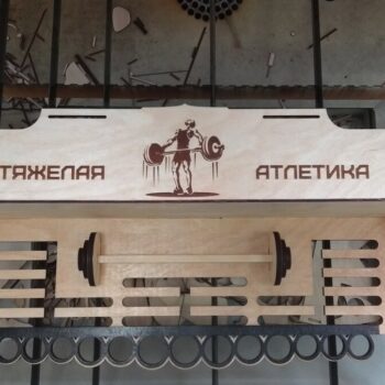 Intra απο ξύλο plywood 3mm-4mm πάχος - Εμφάνιση μετάλλιου άρσης βαρών Κρεμάστρα μεταλλίων με κάτοχος μεταλλίων δύναμης άρσης Δίασταση 30x30 cm Intraeaxys-67wlnw21 - Image 1