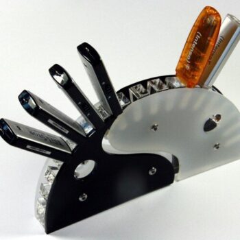 Intra απο ξύλο plywood 3mm-4mm πάχος - Ying Yang USB Flash Drives Δίασταση 30x30 cm Intraeaxys-ro6ylgq7 - Image 1