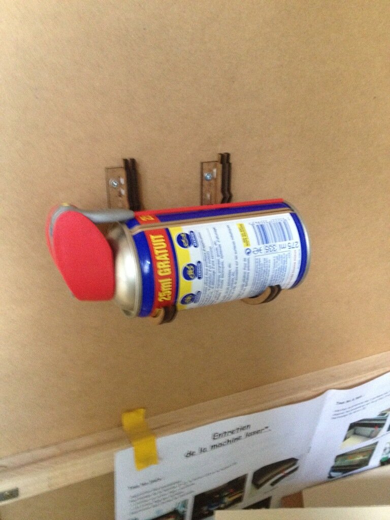 Intra απο ξύλο plywood 3mm-4mm πάχος - Υποδοχή δοχείου ψεκασμού 3mm Δίασταση 30x30 cm Intraeaxys-6o3ypxq7