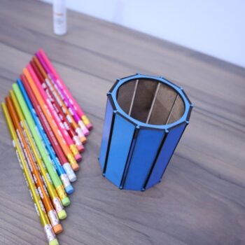 Intra απο ξύλο plywood 3mm-4mm πάχος - Μολυβοθήκη γραφείου Δίασταση 30x30 cm Intraeaxys-eoxlzmjo - Image 9