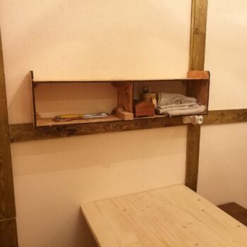 Intra απο ξύλο plywood 3mm-4mm πάχος - Απλό ράφι τοίχου Δίασταση 30x30 cm Intraeaxys-eo0qx3w1 - Image 1