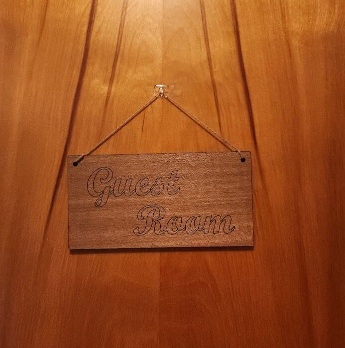 Intra απο ξύλο plywood 3mm-4mm πάχος - Πινακίδα πόρτας δωματίου Δίασταση 30x30 cm Intraeaxys-qomm0kko