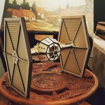 Intra απο ξύλο plywood 3mm-4mm πάχος - Star Wars Tie Fighter 3D Puzzle Δίασταση 30x30 cm Intraeaxys-eo2yqrl1 - Image 1