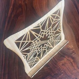 Intra απο ξύλο plywood 3mm-4mm πάχος - Βάση εγγραφής "Now Playing". Δίασταση 30x30 cm Intraeaxys-6o38yvj1