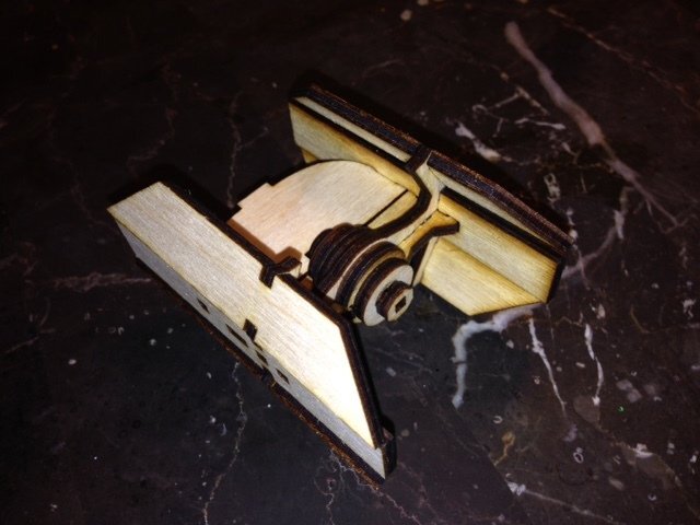 Intra απο ξύλο plywood 3mm-4mm πάχος - TIE Advanced Fighter Δίασταση 30x30 cm Intraeaxys-e1g538do