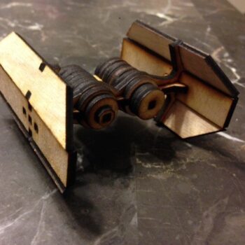 Intra απο ξύλο plywood 3mm-4mm πάχος - Star Wars Tie Bomber Δίασταση 30x30 cm Intraeaxys-eo2yqzm1 - Image 1