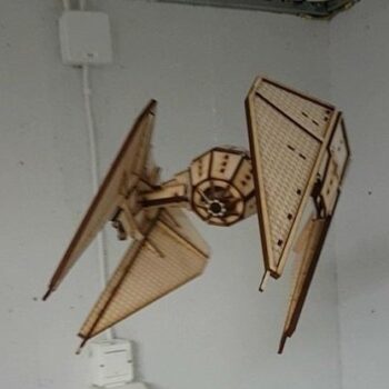 Intra απο ξύλο plywood 3mm-4mm πάχος - TIE Interceptor StarWars Δίασταση 30x30 cm Intraeaxys-e1gkdzvo - Image 1