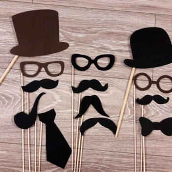 Intra απο ξύλο plywood 3mm-4mm πάχος - Ξύλινα γυαλιά καπέλου μουστάκι σε ραβδί Δίασταση 30x30 cm Intraeaxys-pok3xe37 - Image 1