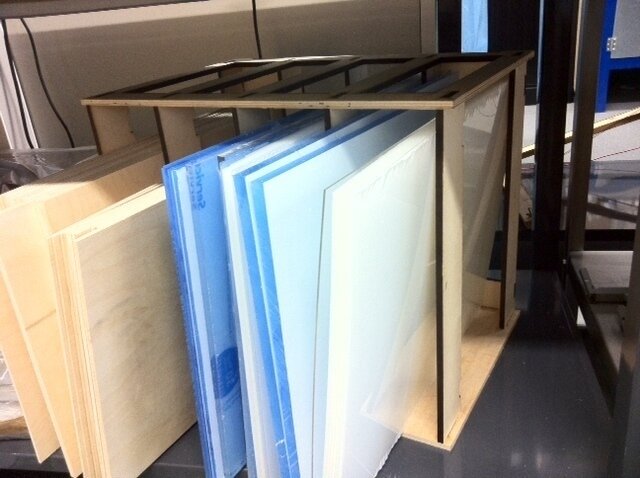 Intra απο ξύλο plywood 3mm-4mm πάχος - Ράφι αποθήκευσης υλικού για φύλλο Δίασταση 30x30 cm Intraeaxys-91jdv541