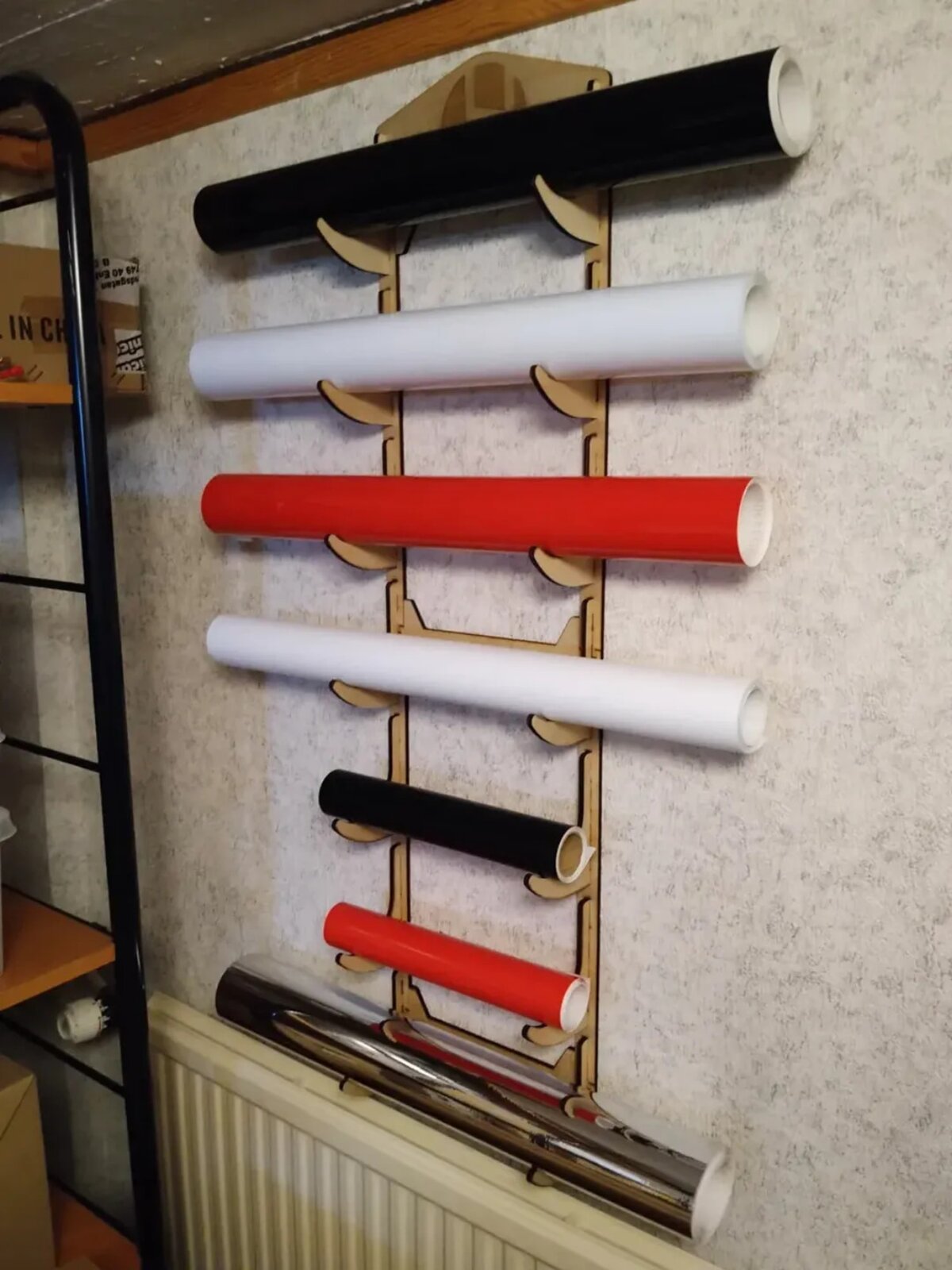 Intra απο ξύλο plywood 3mm-4mm πάχος - Αποθήκευση ρολού βινυλίου Δίασταση 30x30 cm Intraeaxys-51rr58d1