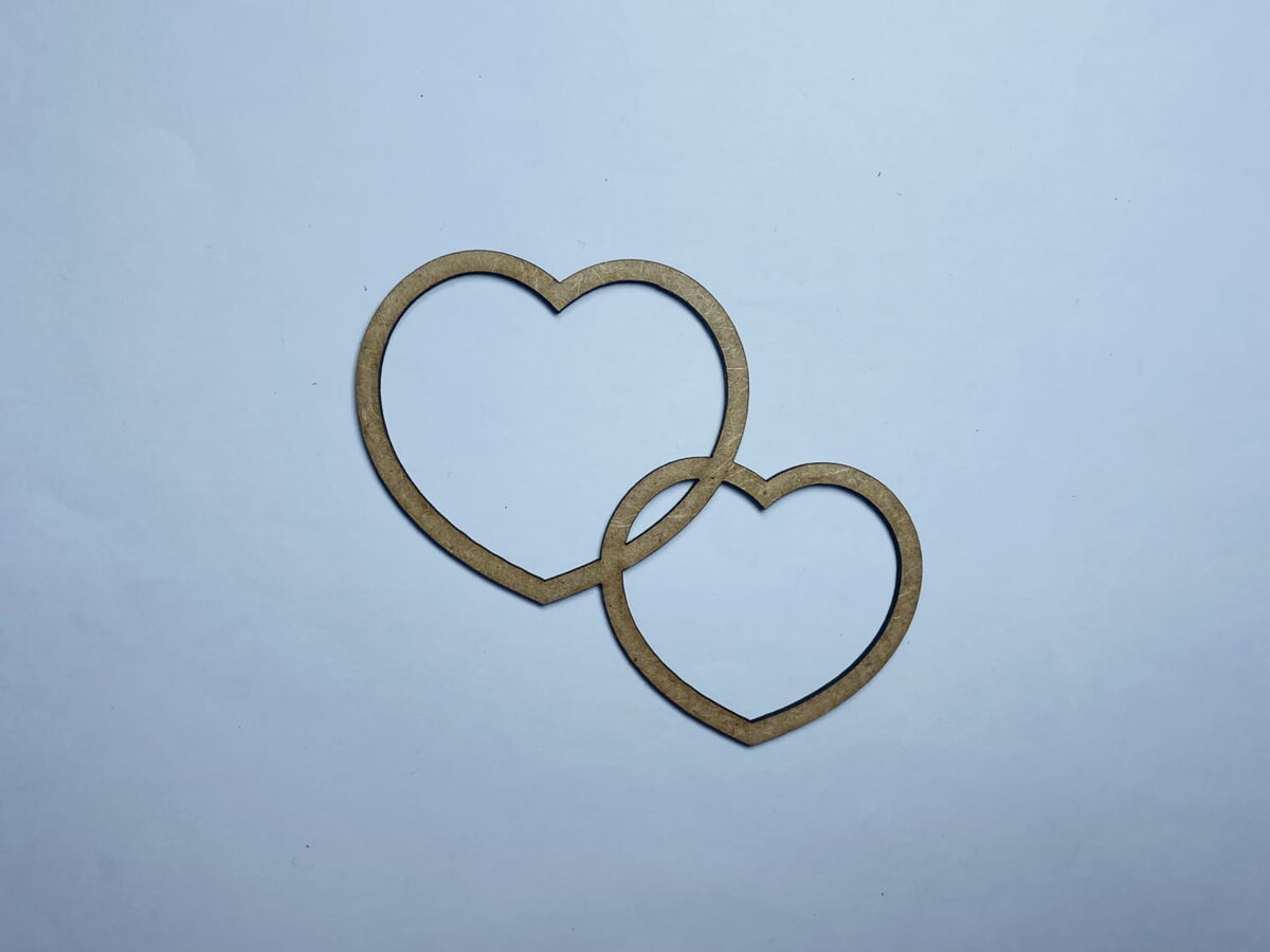 Intra απο ξύλο plywood 3mm-4mm πάχος - Κενό ξύλινο κόψιμο δύο καρδιών Δίασταση 30x30 cm Intraeaxys-zo9yrke7