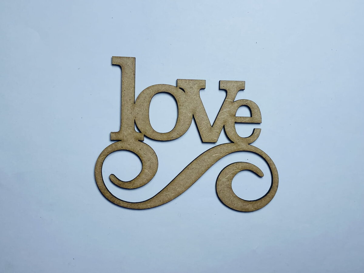 Intra απο ξύλο plywood 3mm-4mm πάχος - Love Wood Cutout Ημιτελές Ξύλο Craft Blank Δίασταση 30x30 cm Intraeaxys-joednw51