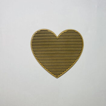 Intra απο ξύλο plywood 3mm-4mm πάχος - Καρδιά αποκοπή Ημιτελές ξύλο σχήμα καρδιάς Δίασταση 30x30 cm Intraeaxys-pok3k8k7 - Image 1