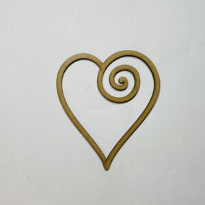 Intra απο ξύλο plywood 3mm-4mm πάχος - Ξύλινο σχήμα καρδιάς στροβιλισμού για χειροτεχνίες Δίασταση 30x30 cm Intraeaxys-joedn651