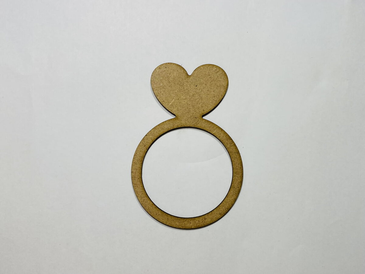 Intra απο ξύλο plywood 3mm-4mm πάχος - Ημιτελής ξύλινη κοπή σε σχήμα δακτυλίου καρδιάς Δίασταση 30x30 cm Intraeaxys-pok3k0k7