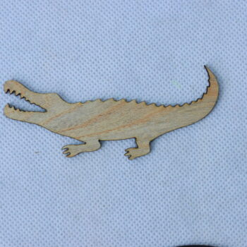 Intra απο ξύλο plywood 3mm-4mm πάχος - Αλιγάτορα ξυλοκόψιμο Ημιτελές ξύλινο κενό χειροτεχνίας Δίασταση 30x30 cm Intraeaxys-075y00mo - Image 2