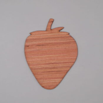 Intra απο ξύλο plywood 3mm-4mm πάχος - Κοψίματα ξύλου φράουλας για χειροτεχνίες Δίασταση 30x30 cm Intraeaxys-51rrnkm1 - Image 1