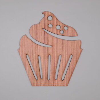 Intra απο ξύλο plywood 3mm-4mm πάχος - Cupcake Ημιτελές σχήμα κοπής ξύλου Δίασταση 30x30 cm Intraeaxys-e1gkjn8o - Image 3