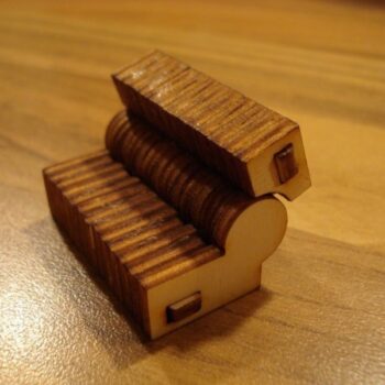 Intra απο ξύλο plywood 3mm-4mm πάχος - Μεντεσές Δίασταση 30x30 cm Intraeaxys-e1g5kl8o - Image 3