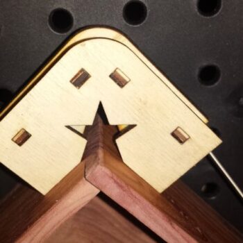 Intra απο ξύλο plywood 3mm-4mm πάχος - Τετράγωνες γωνίες Δίασταση 30x30 cm Intraeaxys-qom6mw51 - Image 4